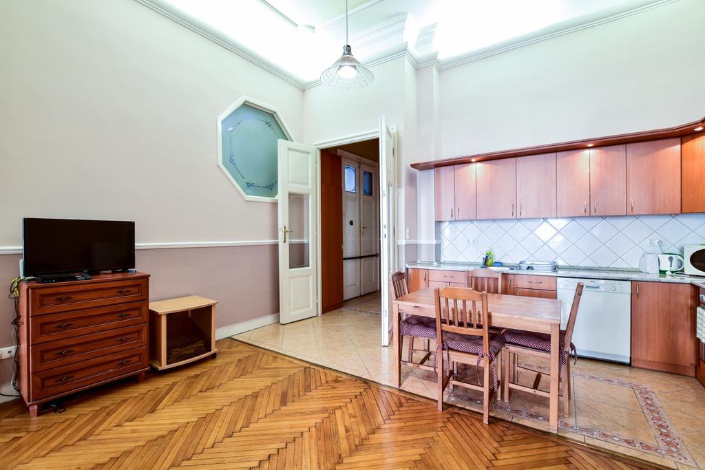 Luxurious 2-bedroom Appartamento *