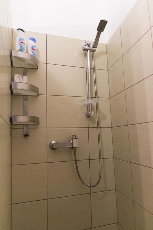 Bright 2br&ac At Astoria Appartement