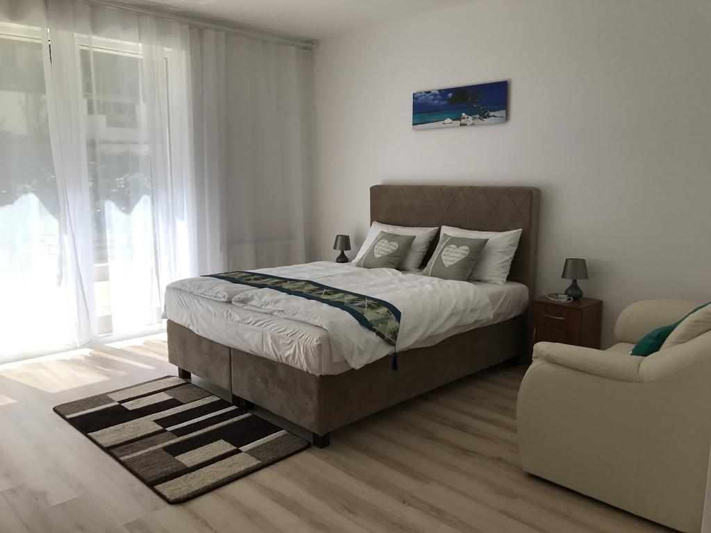 Corvin Rose Apartmán *