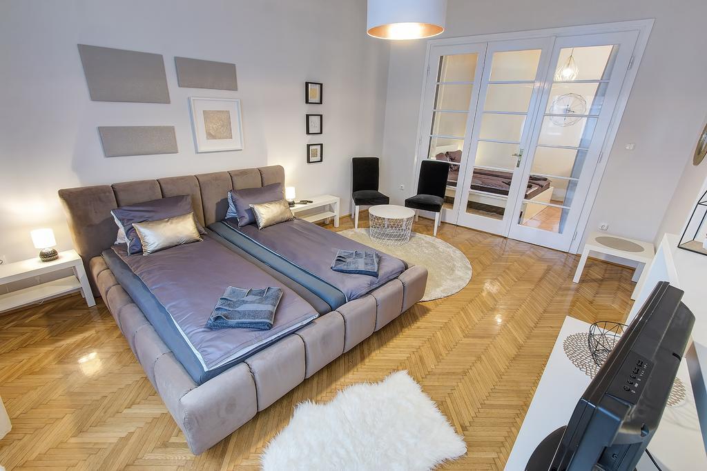 Brighthome Castle District Apartmán Budapešť