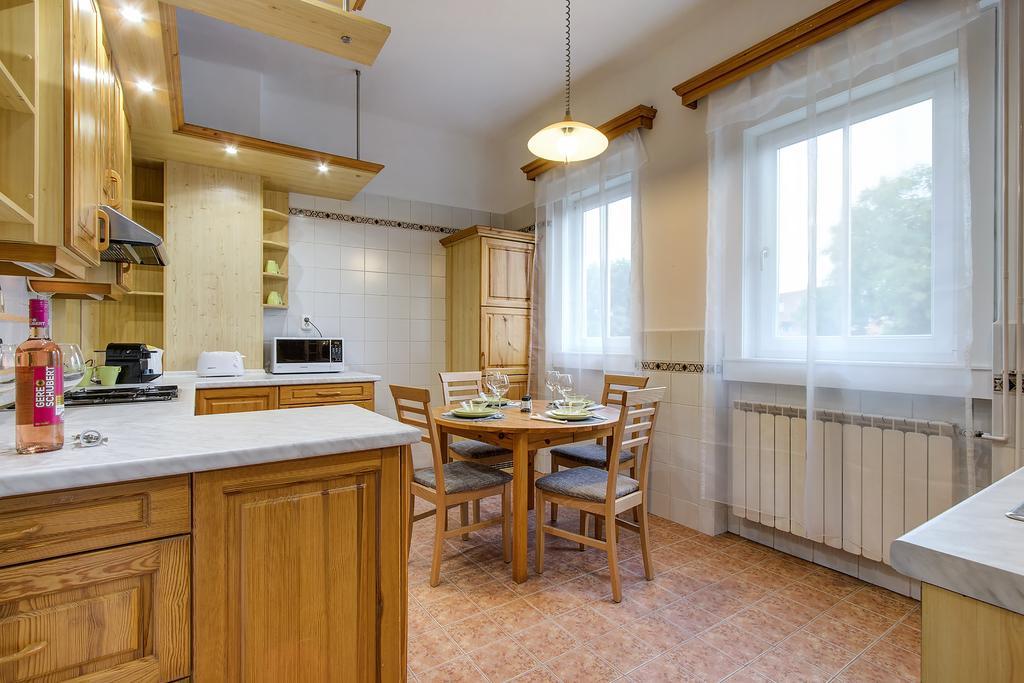 Brighthome Castle District Apartment *