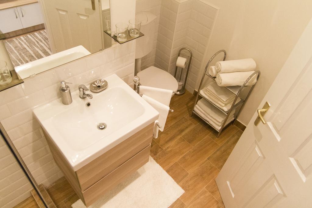 Luxury 2br By The Synagogue *