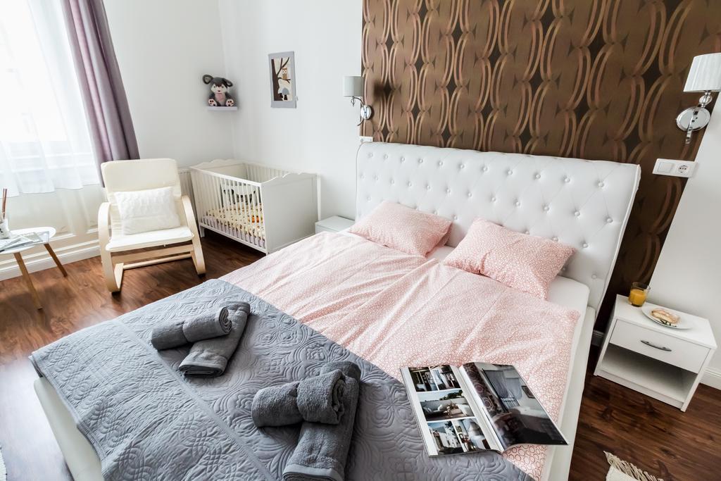 Bpr Purehome Apartament *