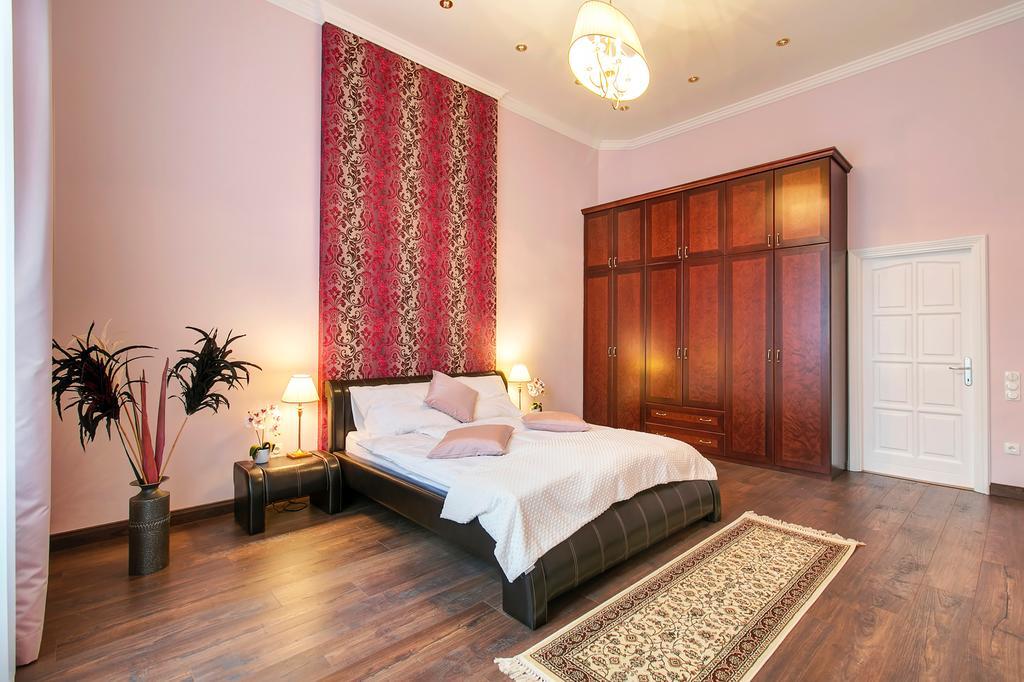 Sweet Dreams At Chain Bridge Apartament *