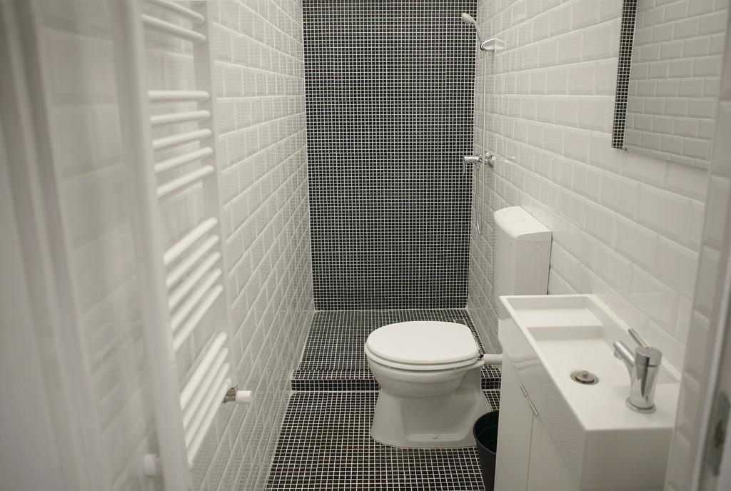 Apartment Quiet And 2 Bedrooms 2 Bathrooms In The Heart Of *