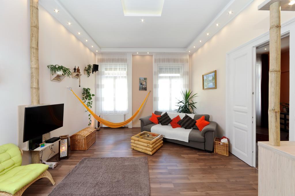 Puravida: Deluxe & Studio Budapest
