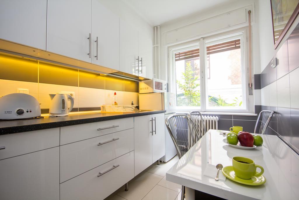 Andrassy Apartment *