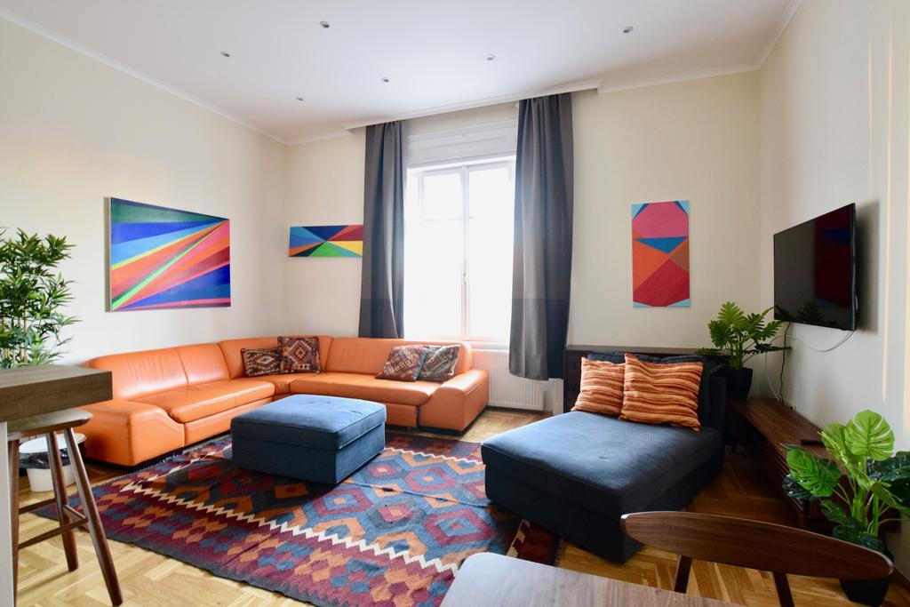 Luxury By Hi5 - Király Street *