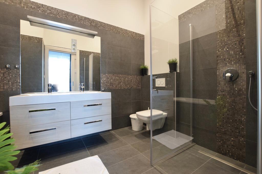 Luxury By Hi5 - Király Street Apartamento Budapest