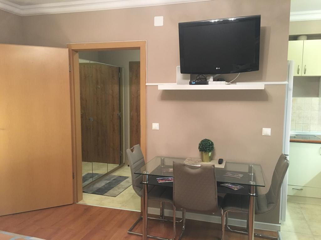 Dandar Apartman *