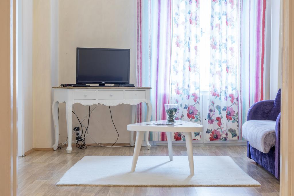 New Design - Egyetem Ter Apartamento Budapest