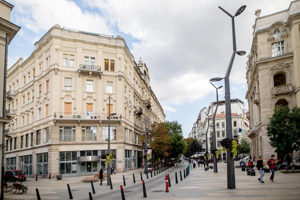 New Design - Egyetem Ter * Budapest