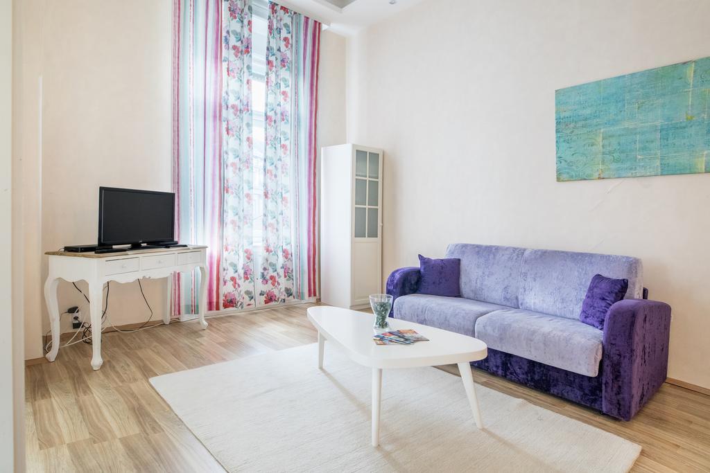 New Design - Egyetem Ter Apartamento