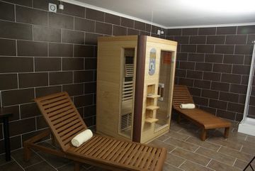 Green Hotel Budapest Hotell 4*