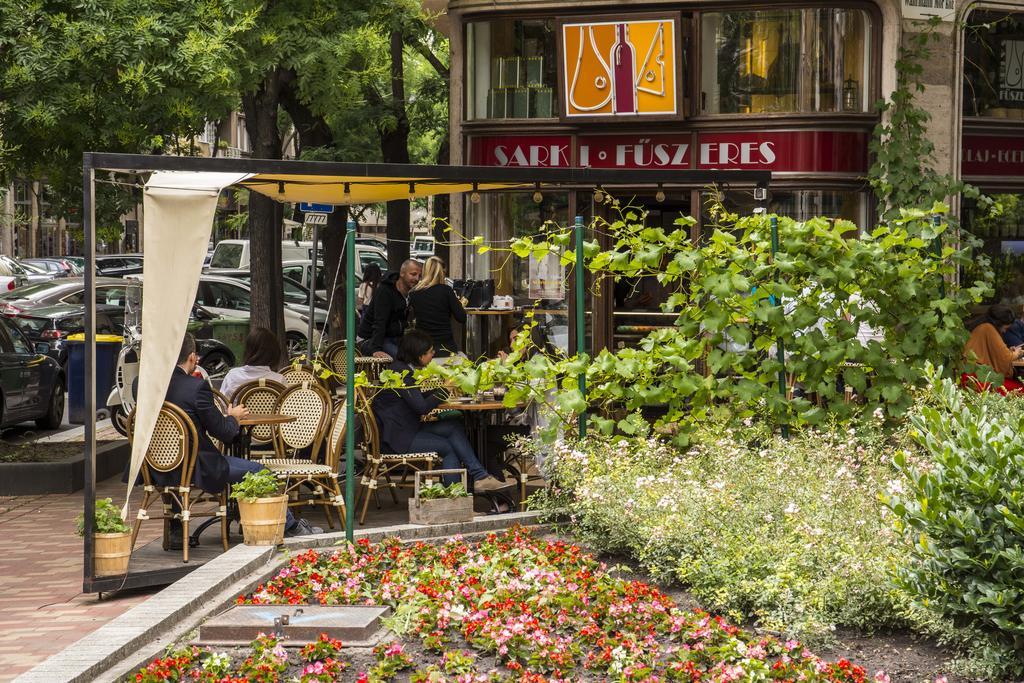 Small Paris Apartmán Budapešť