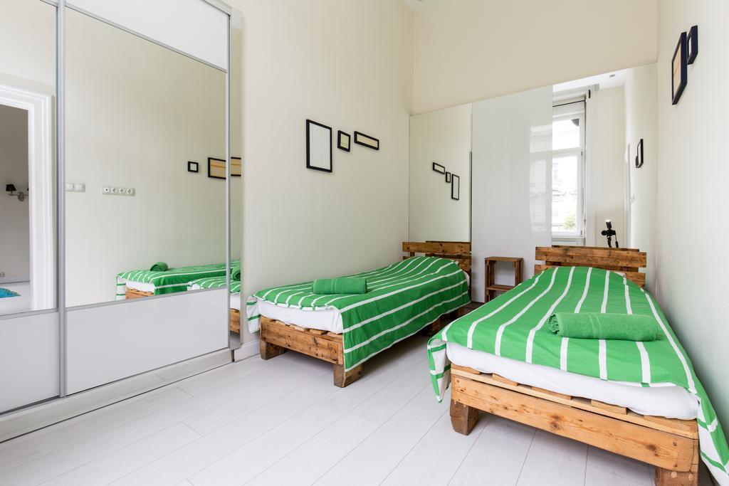 Jozsef63 * Budapest