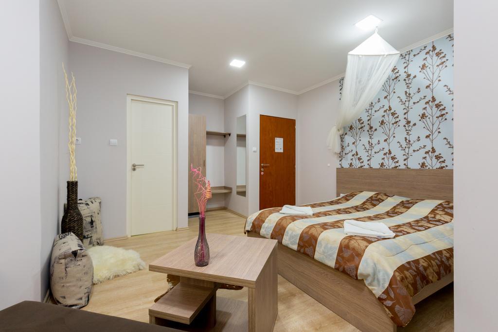 Seasons Design * Budapest