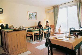 Boulevard Panzio - Self Check-in 3*