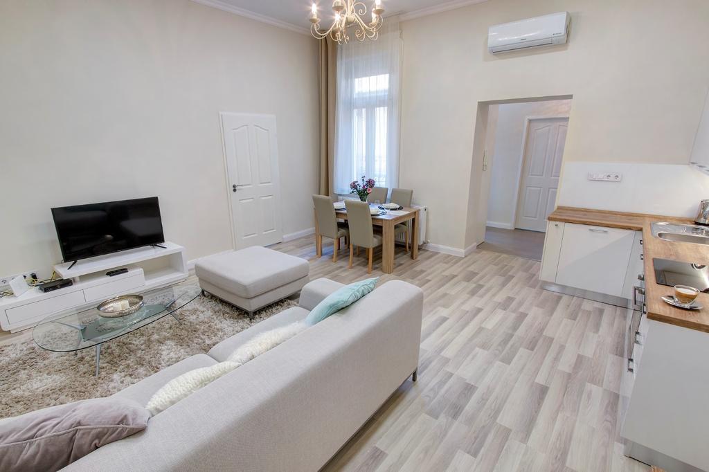 Apartment Your Near Parliament Budapest