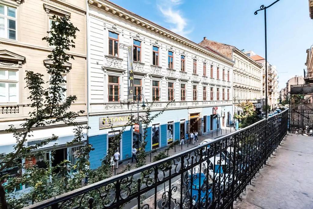 Ventura Ridge * Budapest
