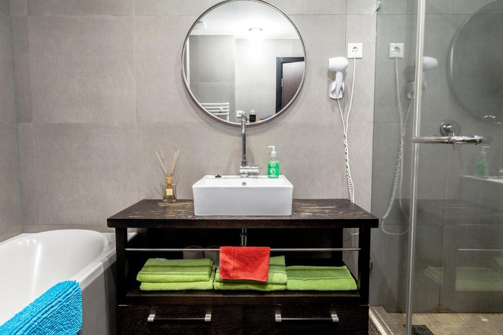 Gardens & Wellness Aparthotel 4*