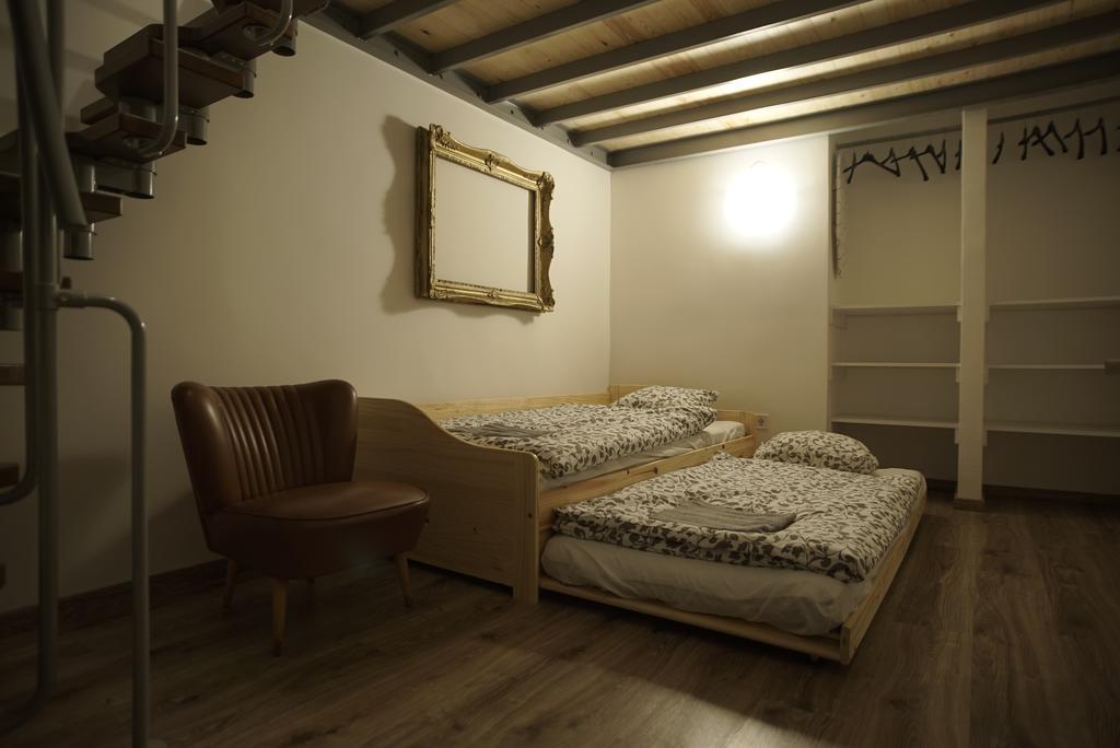 Apartment Quiet And 2 Bedrooms 2 Bathrooms In The Heart Of