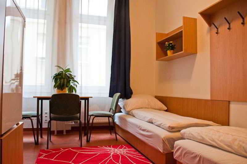 Pop Up - Downtown Hostel *