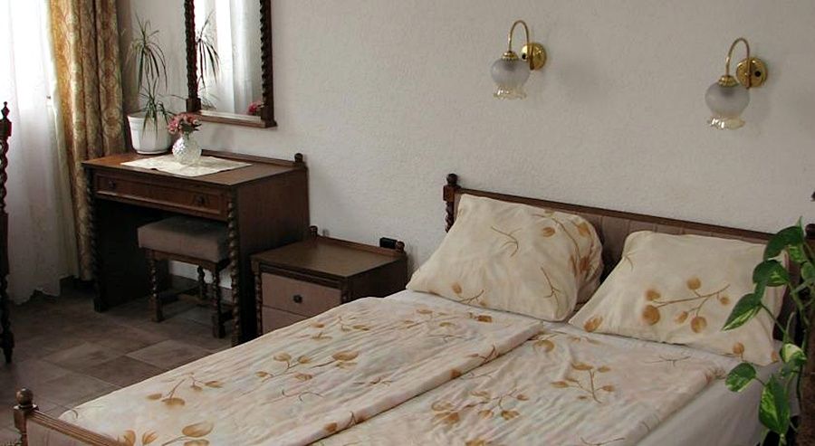 Hotel Lucky 3*