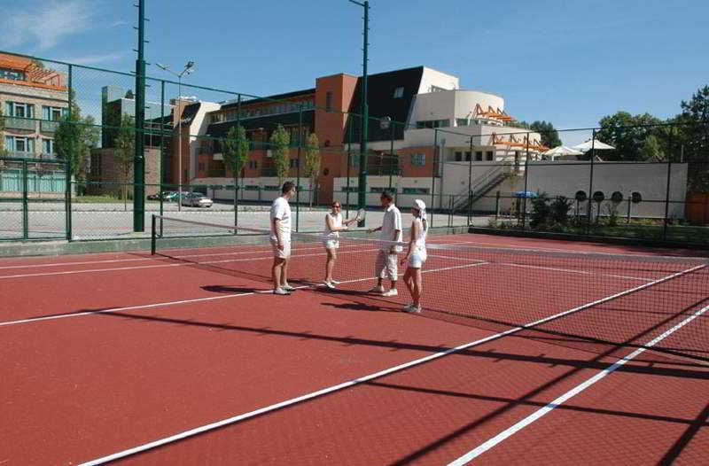 Hotel Wellness With Sauna Park 4*
