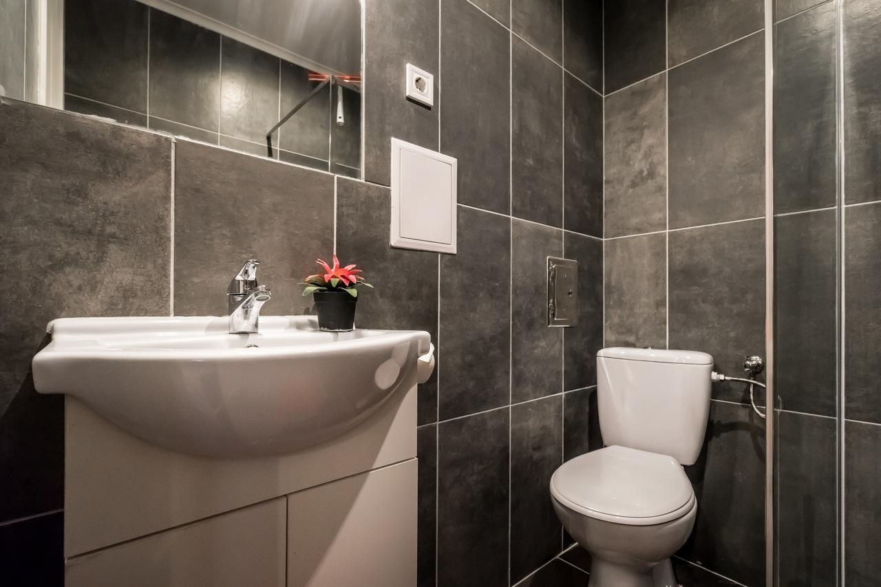 Roeck Premier Downtown