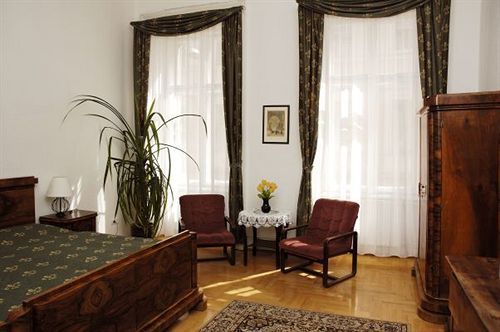Kalvin House Lejlighedshotel 3*