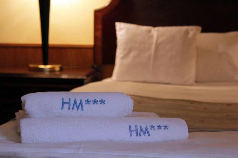 Metro Hotel
