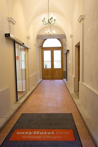 Easyhotel Oktogon Hotell