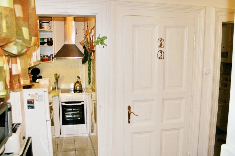 Edith's Place In *