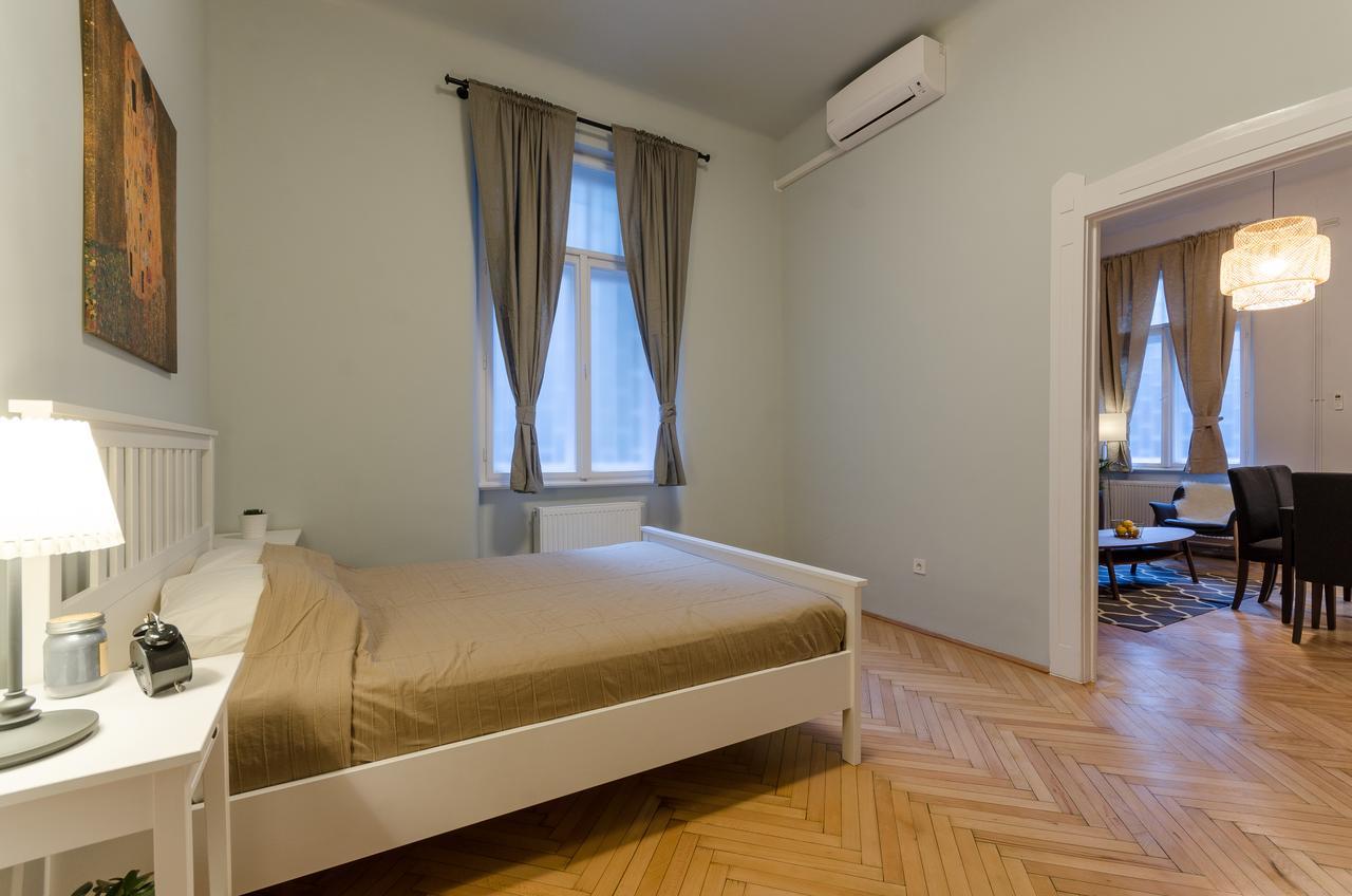 Oregano Apartment *