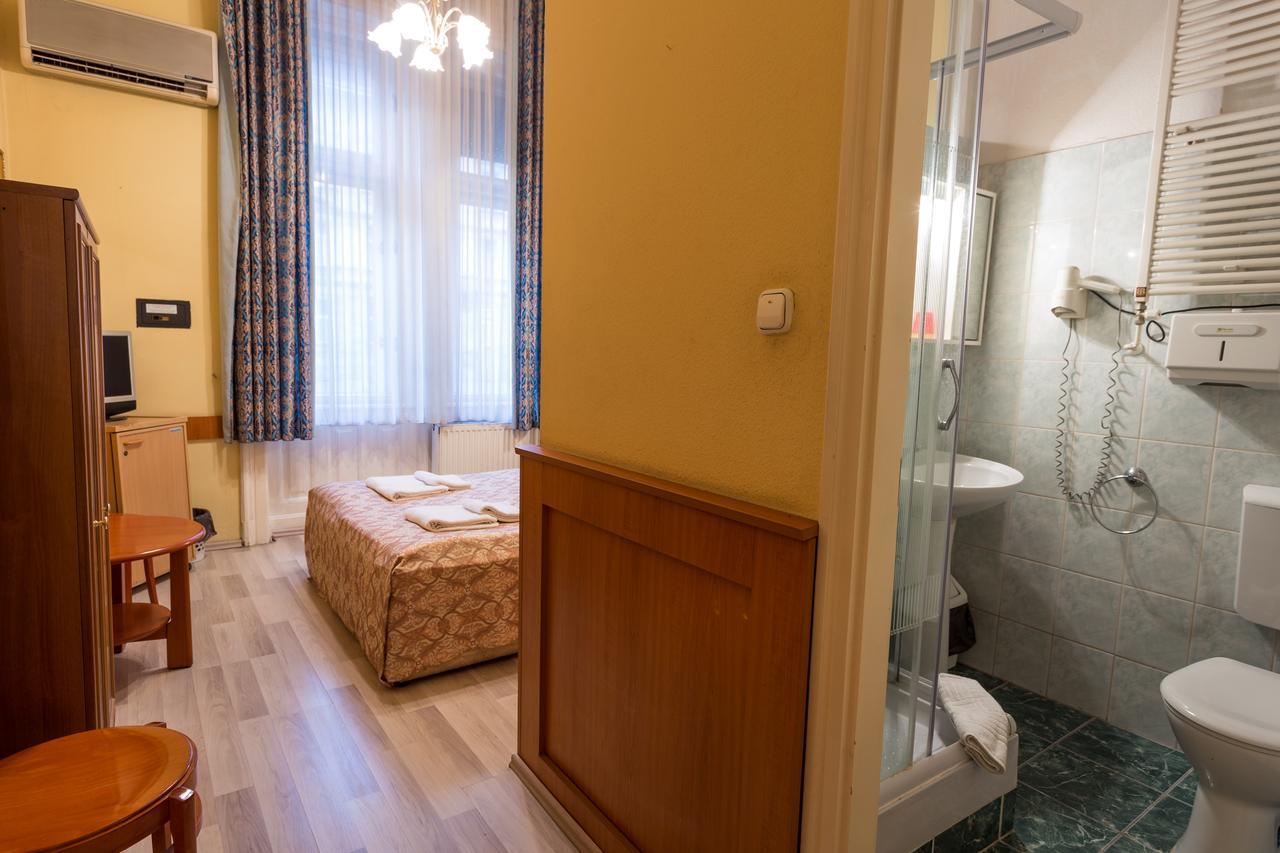 Swing Hotel