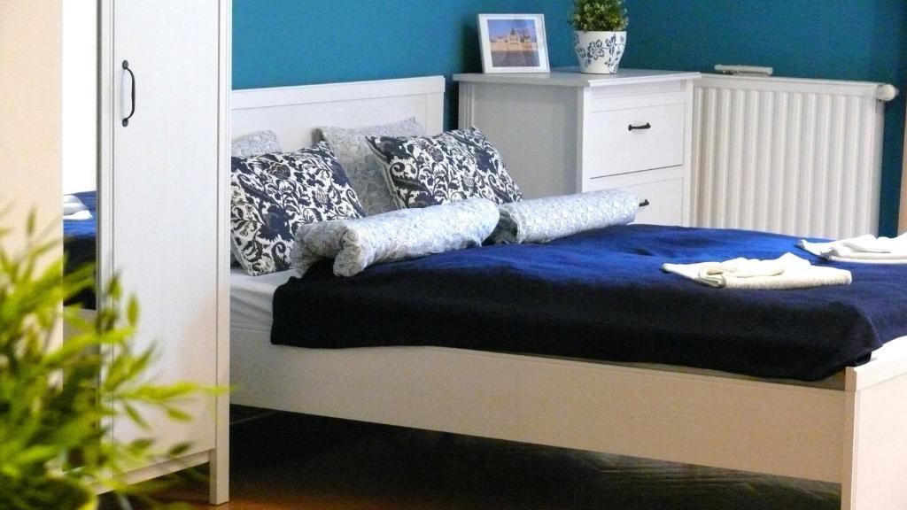 Bphome Apartment