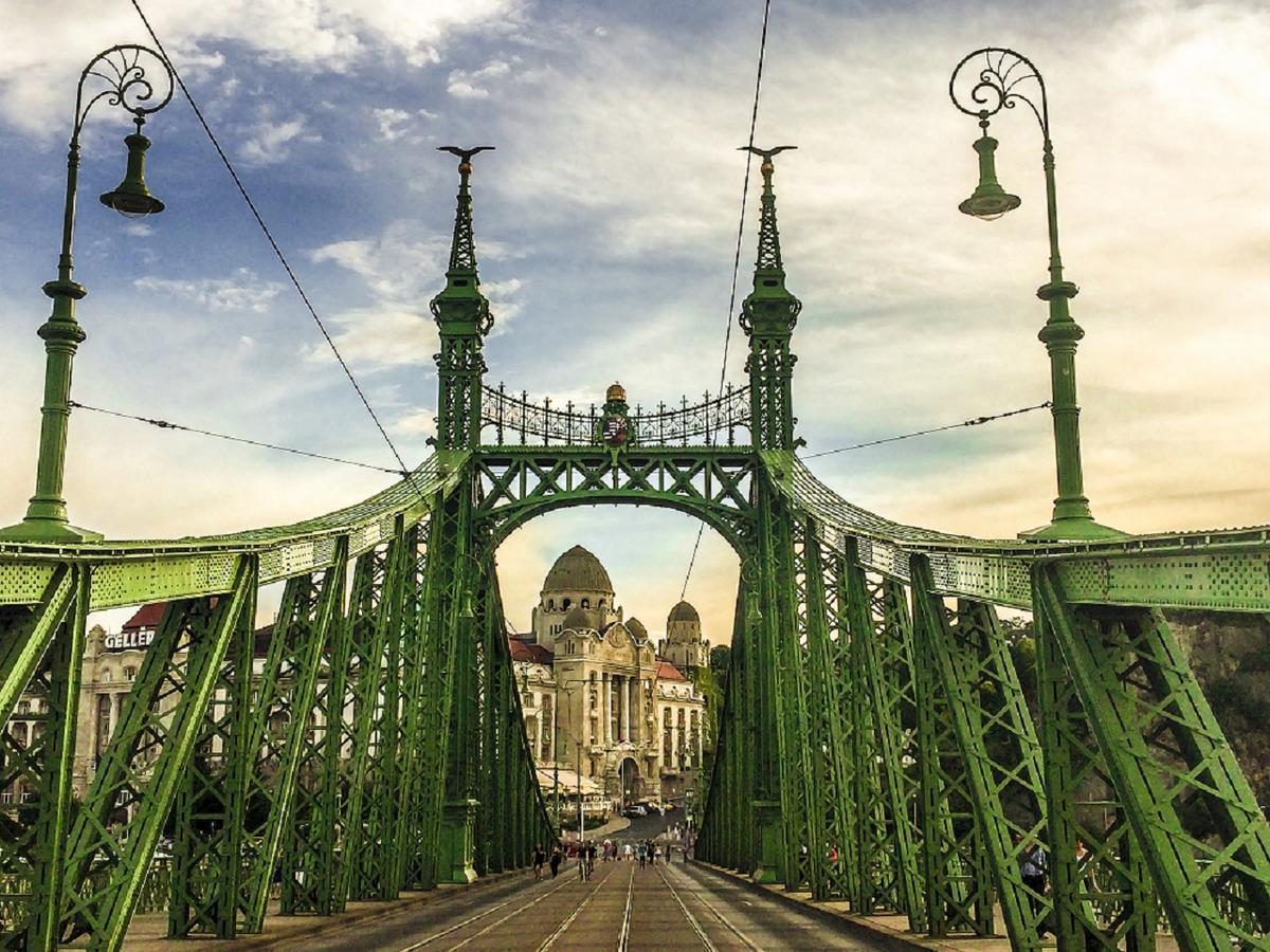 Three Corners Art Budapest