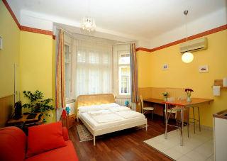 Appartamento Club &
