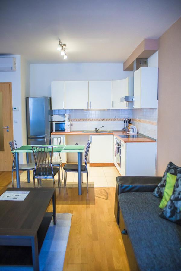 Senator Aparthotel 3*