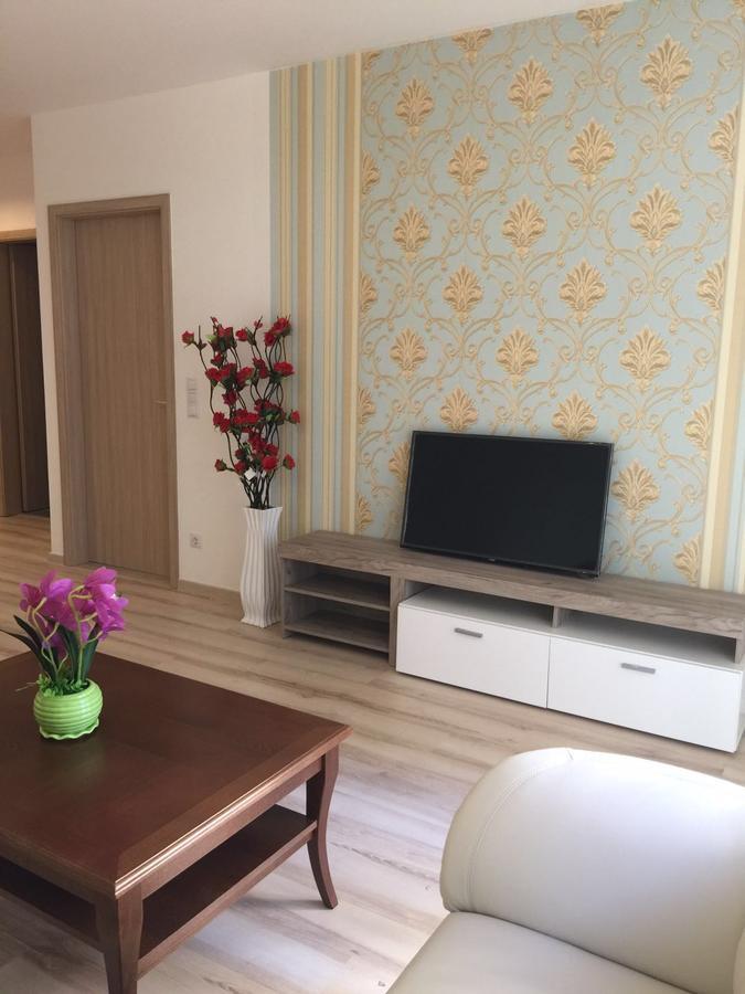 Corvin Rose Apartmán *