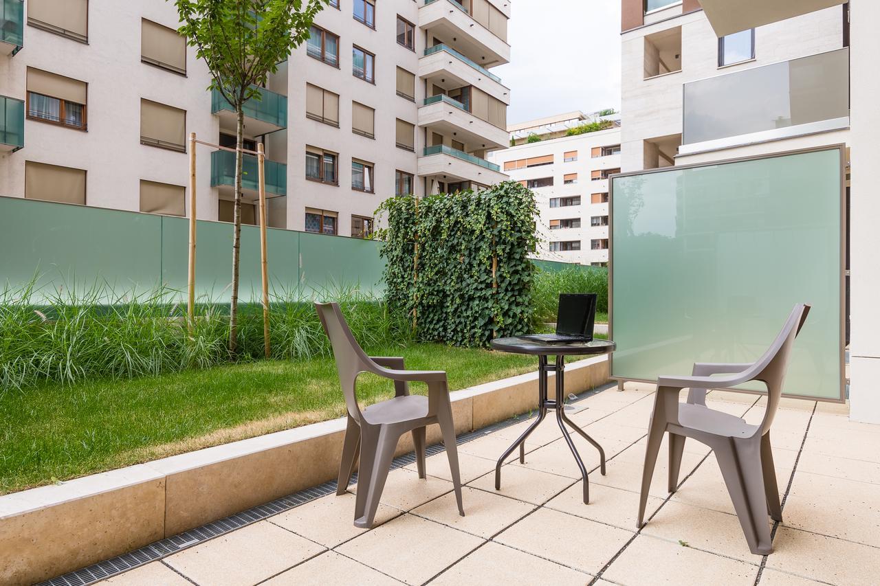 Aparthotel Corvin 3*