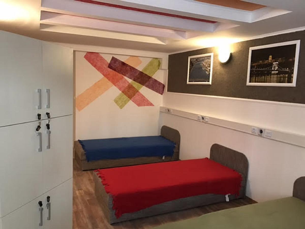 Hostel Opera Budapest