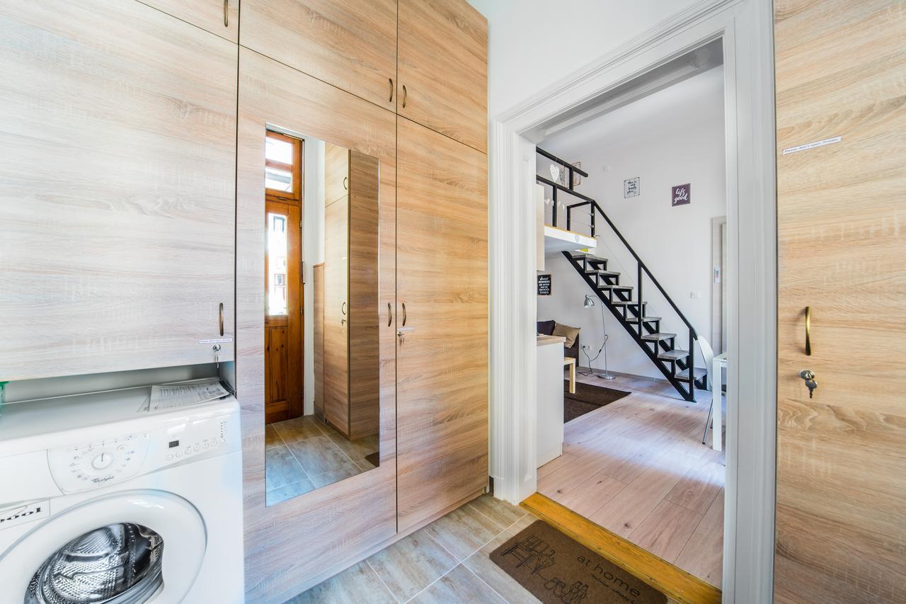 Apartman Akacfa 16 Entire *