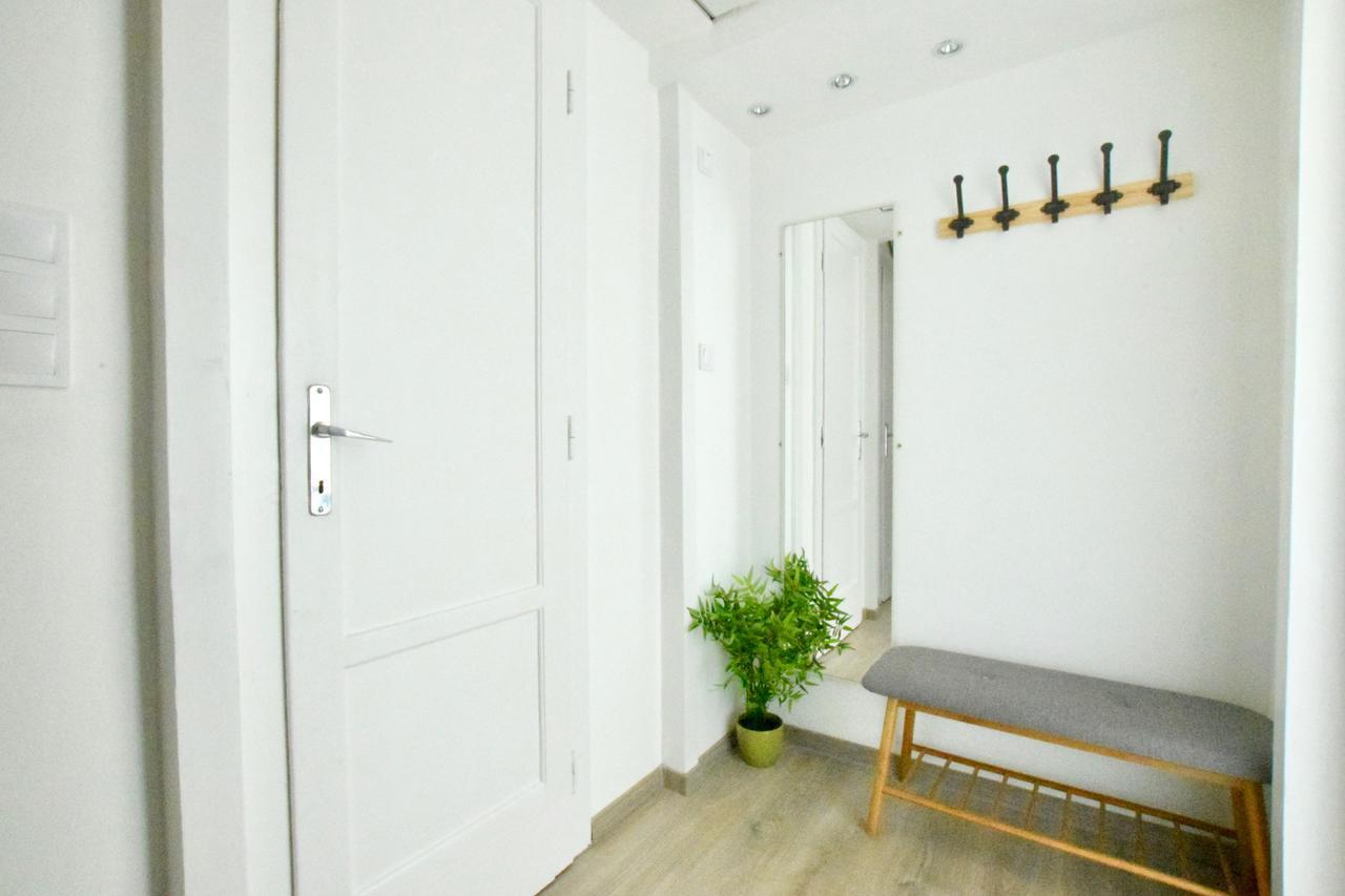 Apartment Standard By Hi5 - Bazilika Budapest