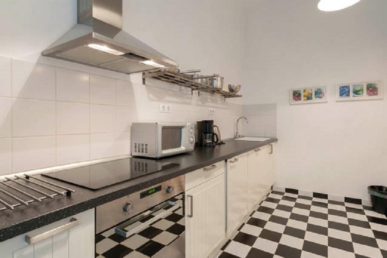 Black & White Apartment Budapest