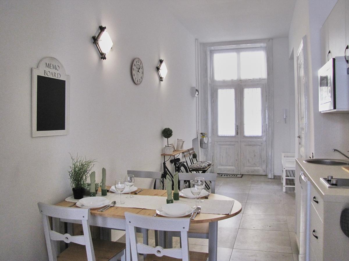 Shabby Chic | Lägenhet Budapest