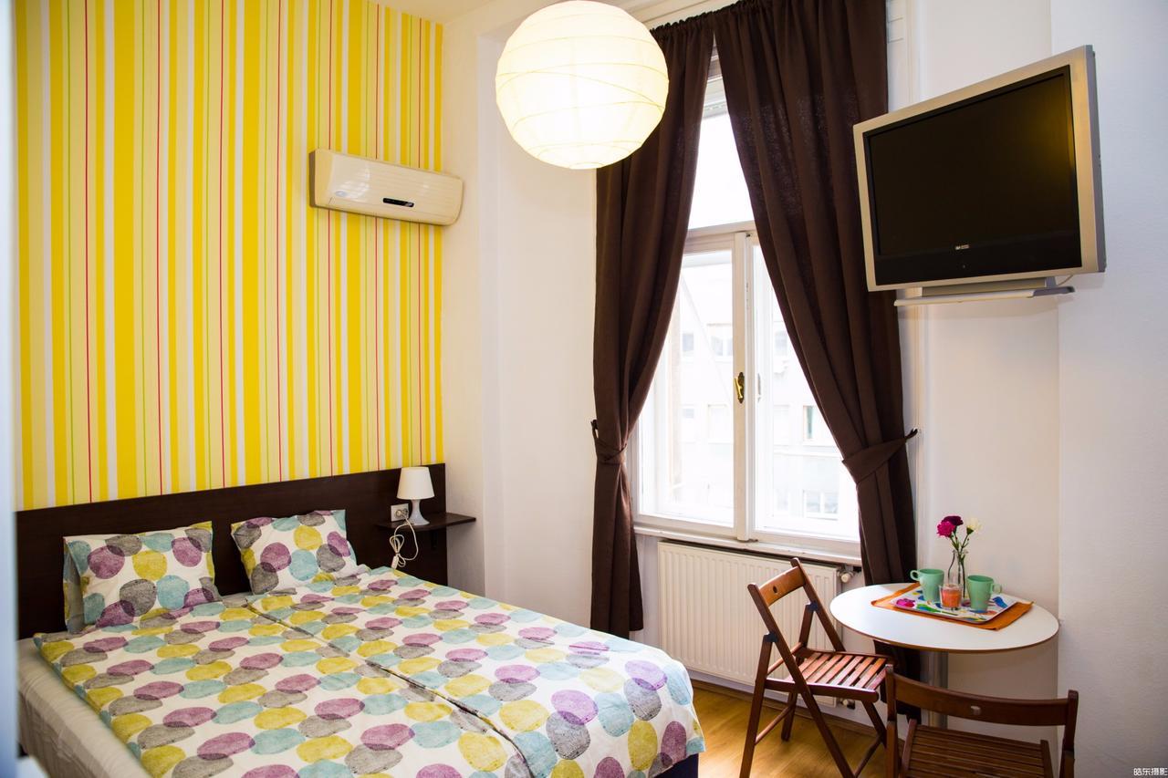 Sunflower Apartmanhotel
