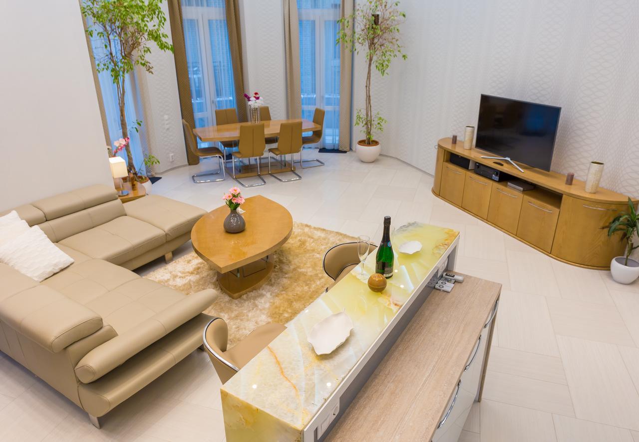 Appartement Famousali10 Luxury