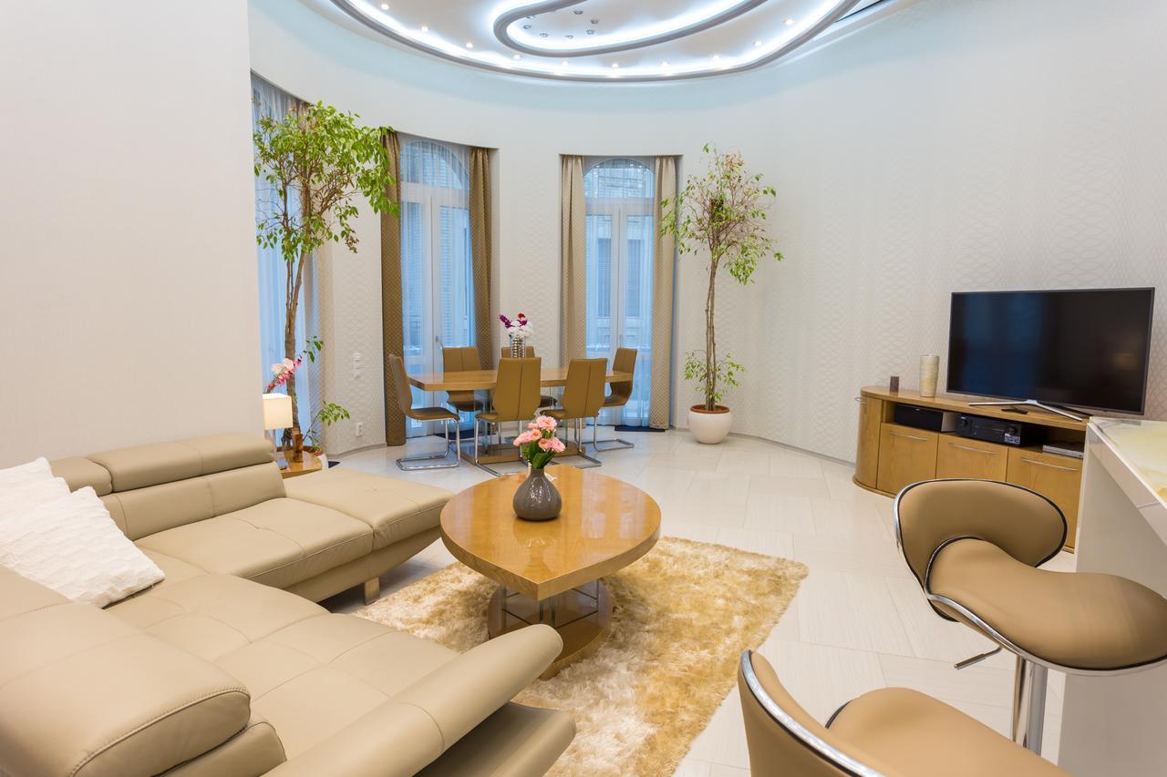 Appartement Famousali10 Luxury *
